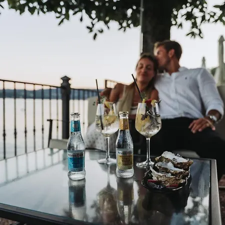 D'oro - Charme & Boutique - Garda Collection