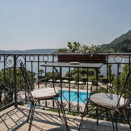 D'oro - Charme & Boutique - Garda Collection